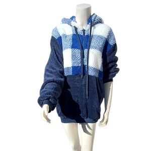 7074...Women's Blue Checkered Sharpa Dye Die Hoodie Size Small